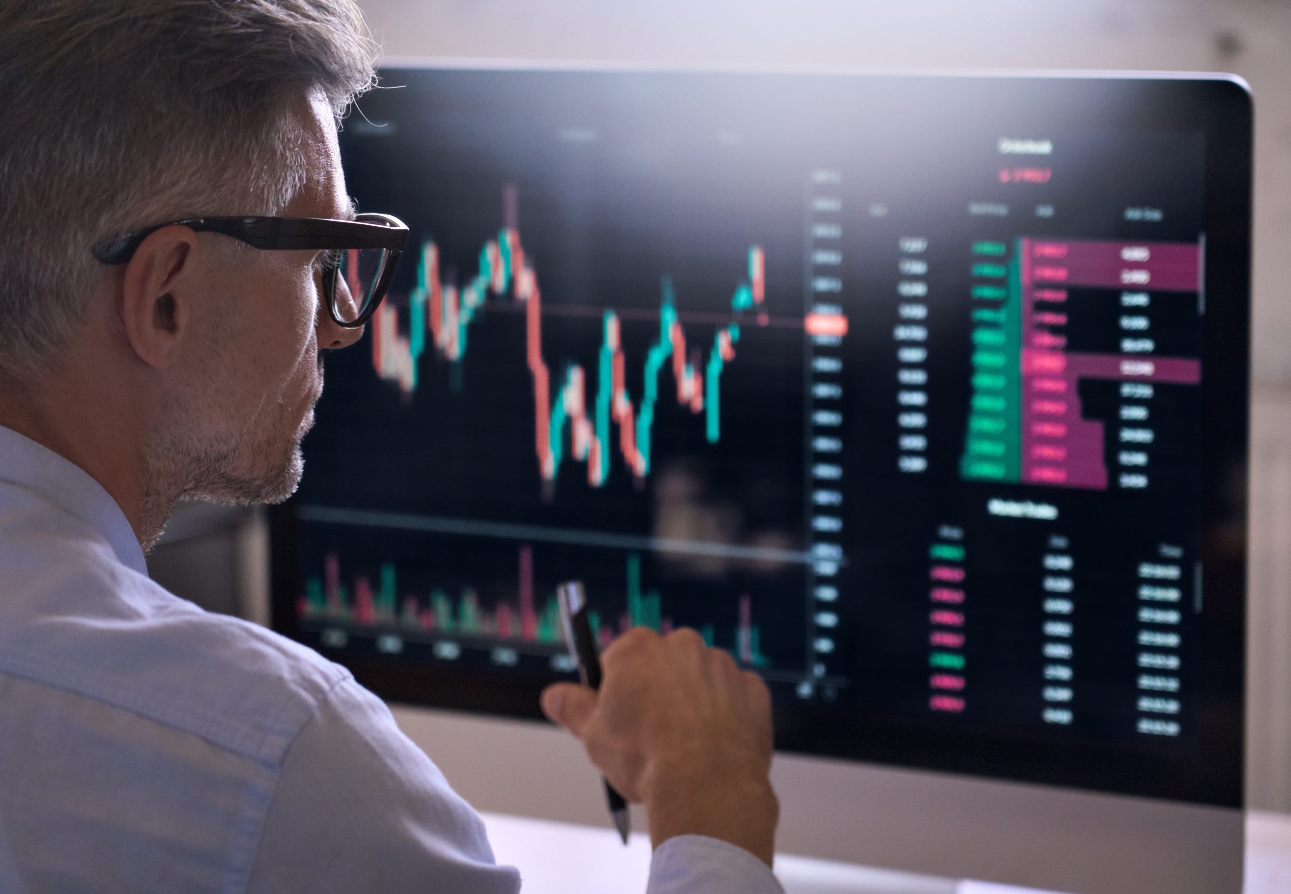 Crypto Trader Using Computer Analyzing